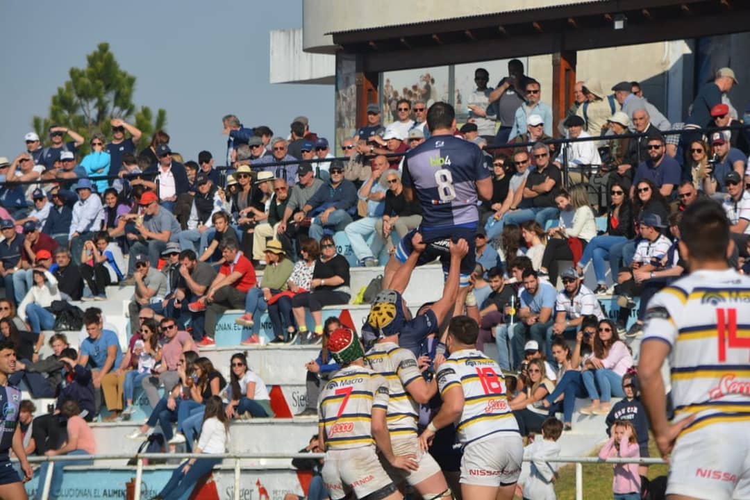 urucureoficial's tweet photo. 🏉 #Rugby Triunfazo de la lechuza. Con contundencia derrotamos 37 a 22 a Tucumán Lawn Tennis y logramos la tercera victoria en fila para ser únicos líderes de la Zona 4 del Torneo del Interior A. #VamosUru 

#LechuzademiVida🦉💙 https://t.co/vXvYyDNkLJ
