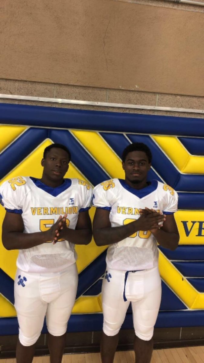 Coach__spence11's tweet photo. ZCA Alum🏈
Ball out today fellas.💪🏿
#Warriorup https://t.co/kwlHKUe3wE