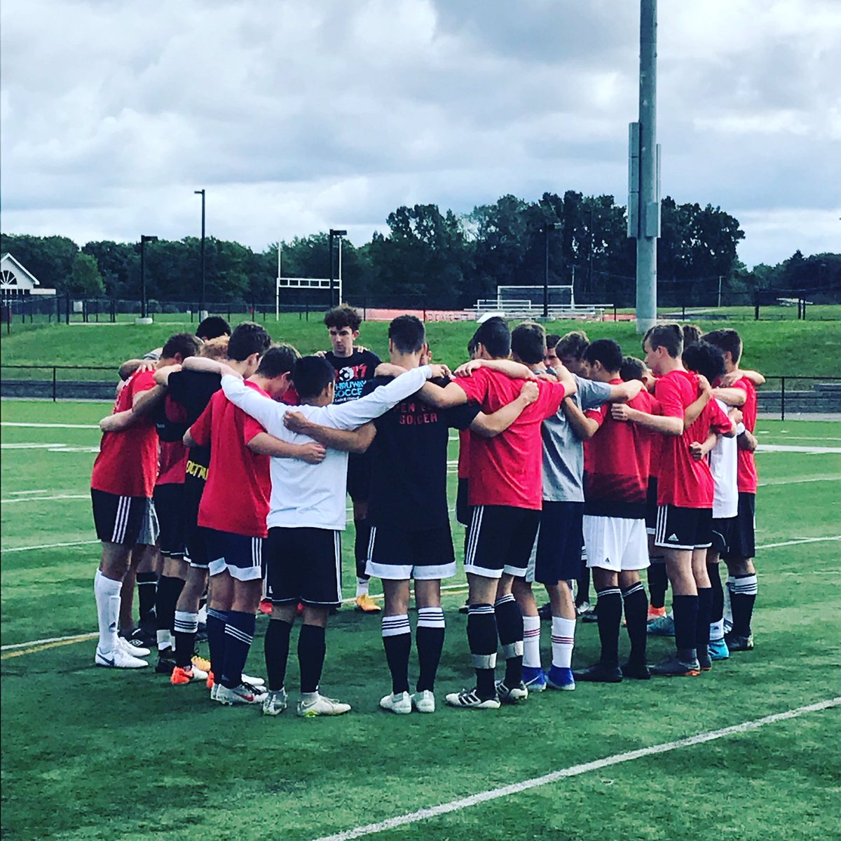 PHSVarSoccer's tweet image. One week down, on to week 2. Scrimmages ahead on Tues and Wed with 2 of the 4 NYS Class AA 2018 semi finalists. Let’s go Penfield! @PenfieldSC @ShamboPeter @SecVBoysSoccer @PickinSplinters