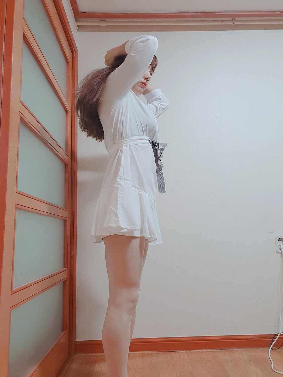 CD_FromHere's tweet photo. 예쁘고싶당ㅠ https://t.co/RqCqgr2pc1
