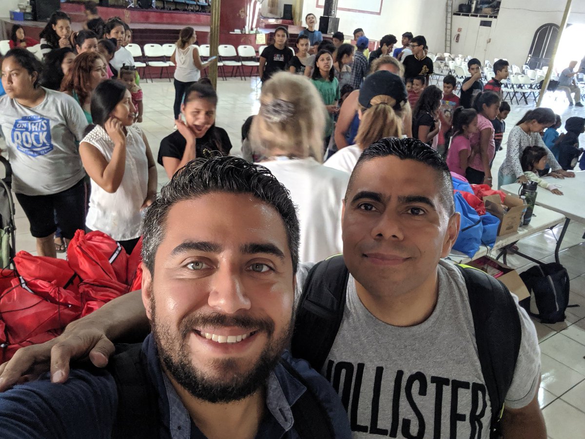 H_David_G's tweet photo. Thank you for being my partner @SergioInfanzon1 - we helped a lot of people! @_salef #immigrantjusticenow https://t.co/jvX9d1qVMd