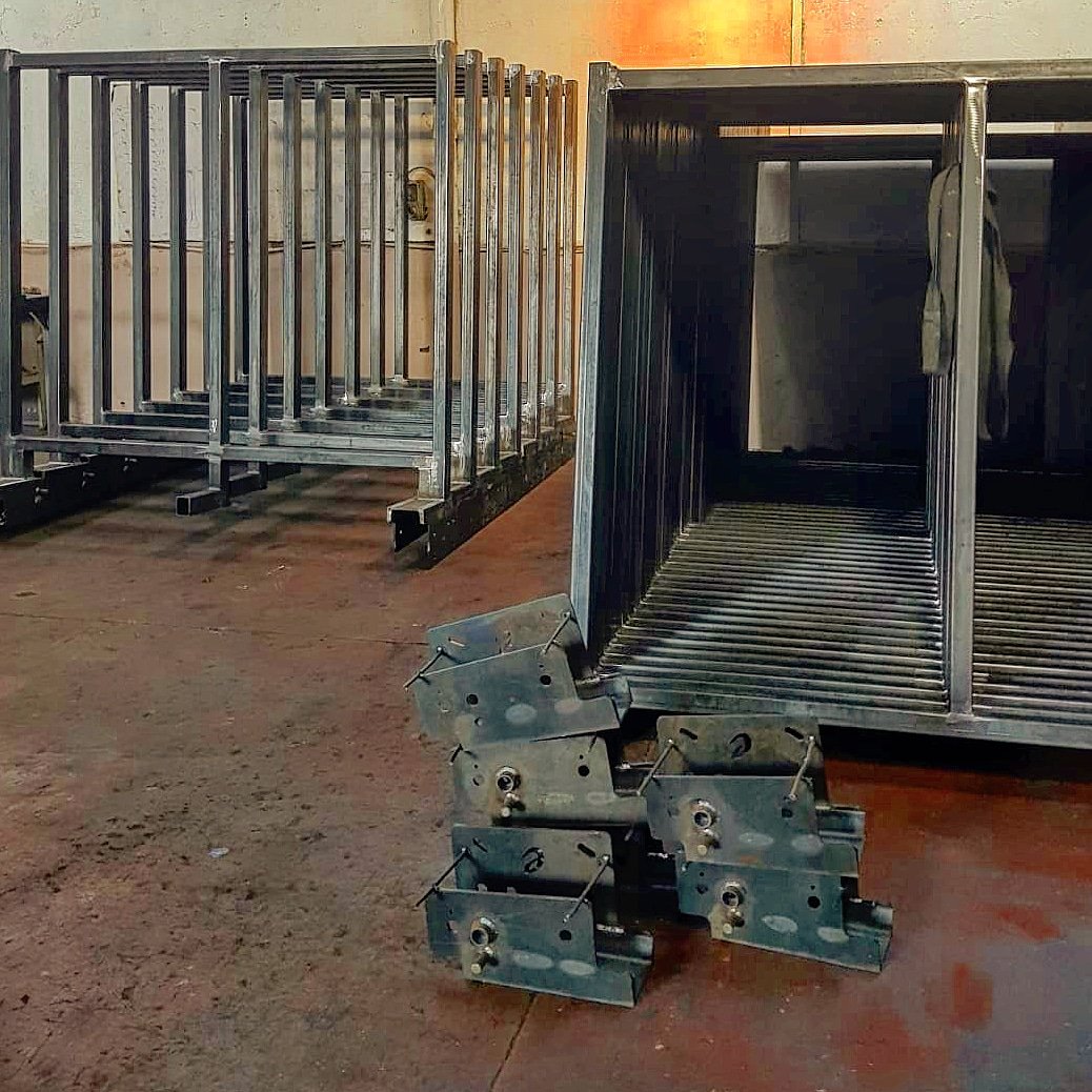eflatungroup's tweet photo. Stone Slab and Glass Racking/Storage System
#Stone #Slab #Granite #Quartz #Marble #Floatglass #Sheetglass #countertop #flatglass #storage
#Eflatungroup https://t.co/6Qg2TqQzVx