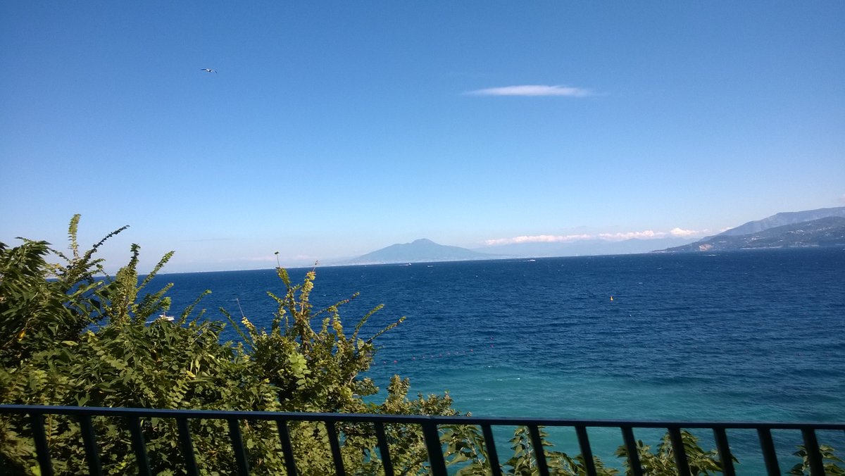 BillNeely's tweet photo. Wherever I've gone I've always sought the color blue.  From Vesuvius to a mountain lake hidden deep in Colorado https://t.co/7ueTHjpCG7