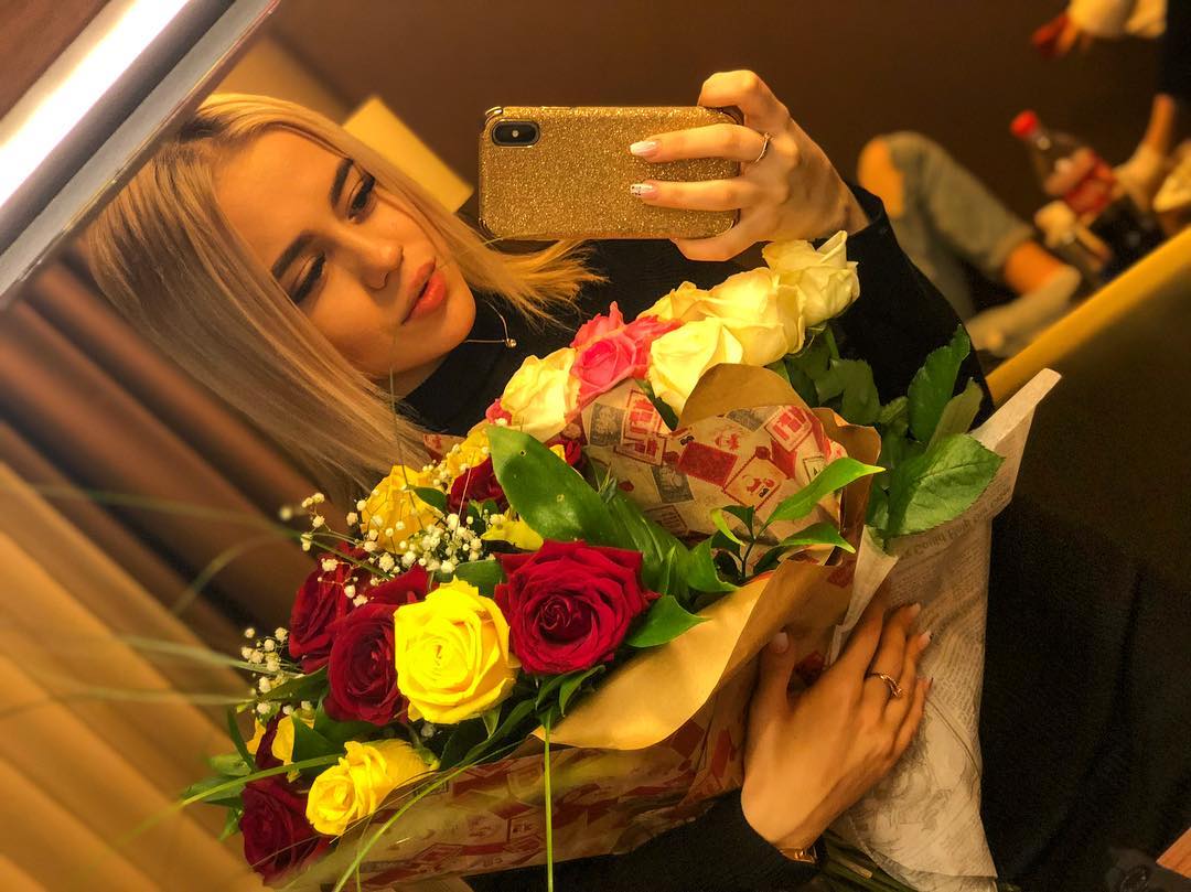 BabyGrivina's tweet photo. #dashagrivina #babydasha #GRIVINA https://t.co/vgKPZhzZcp