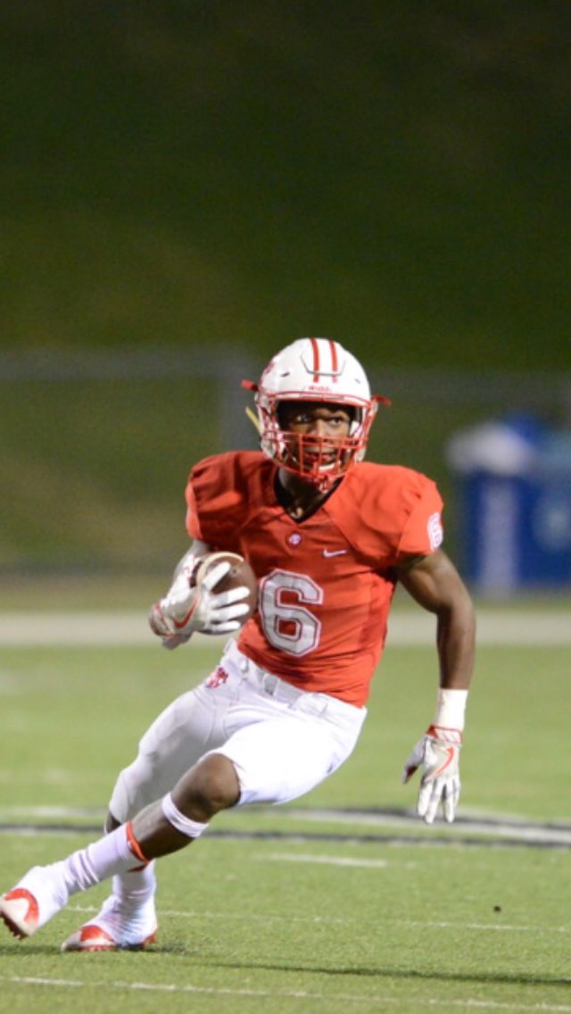 MarvinK4's tweet photo. @hendrockography @Katyfootball https://t.co/hCQDA8OQSo