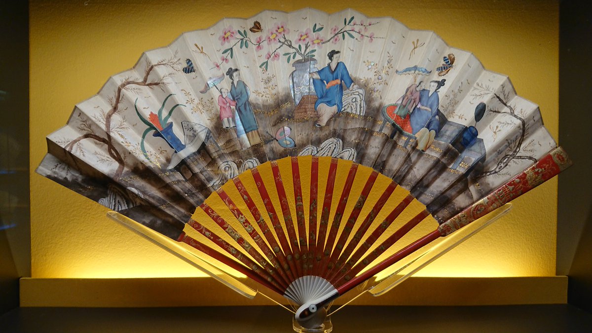 LeonardVinoy's tweet image. Magnifique exposition sur les éventails chinois au Musée de la compagnie des Indes à Port-Louis.
#eventails
#chine
#compagniedesindes
#brigittenicolas
#portlouis
#morbihan
#breizh
#vicqsurbreuilhissofar