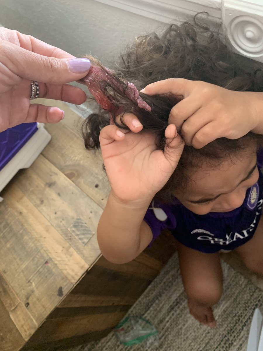 sydneyleroux's tweet image. Thoughts and prayers please.