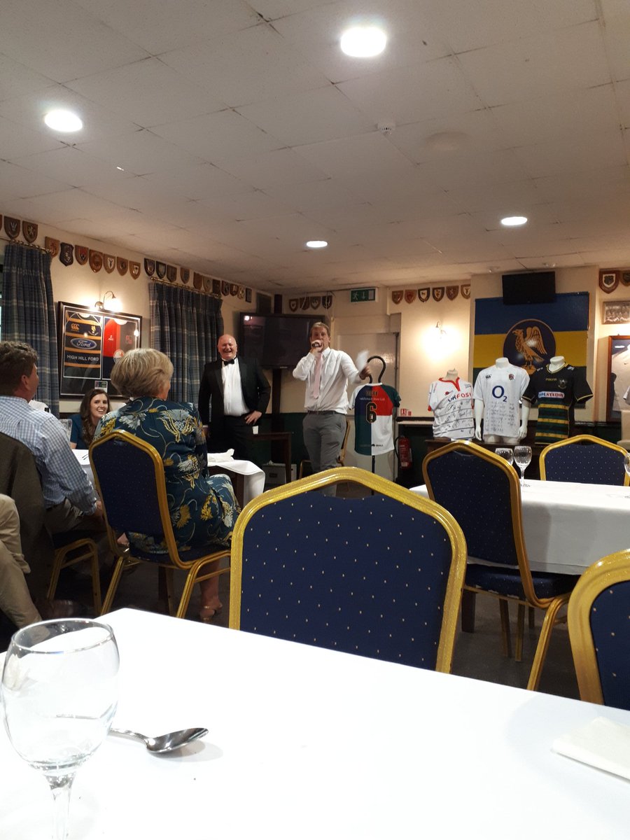 One of the best amateur auctioneers I've seen! @RugbyKeswick #nakedchef