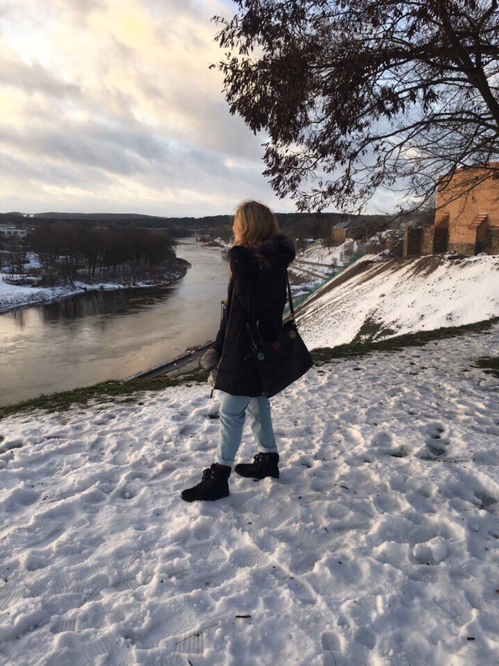 rocklover666's tweet photo. –У всех лето,а у меня уже зима🌨❄️ https://t.co/feUcSBeT4T