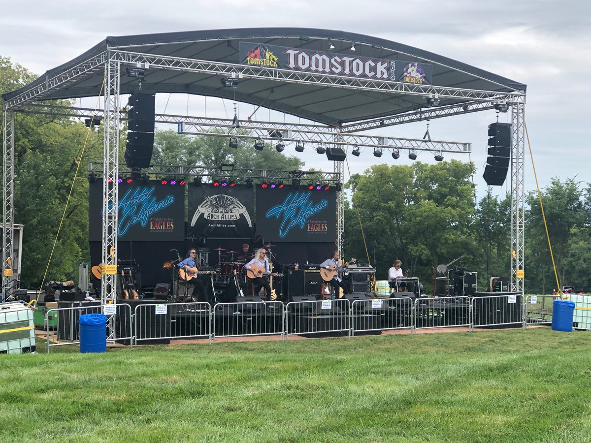 MotleyInc's tweet photo. TomStock is now in Independence MO. Are you ready to rock for a good cause? Motley Inc and The Atomic Punks are ready!!! ⁦@OK2H8⁩ #h8cancer ⁦@TheAtomicPunks⁩ https://t.co/IYpxsbxuMn