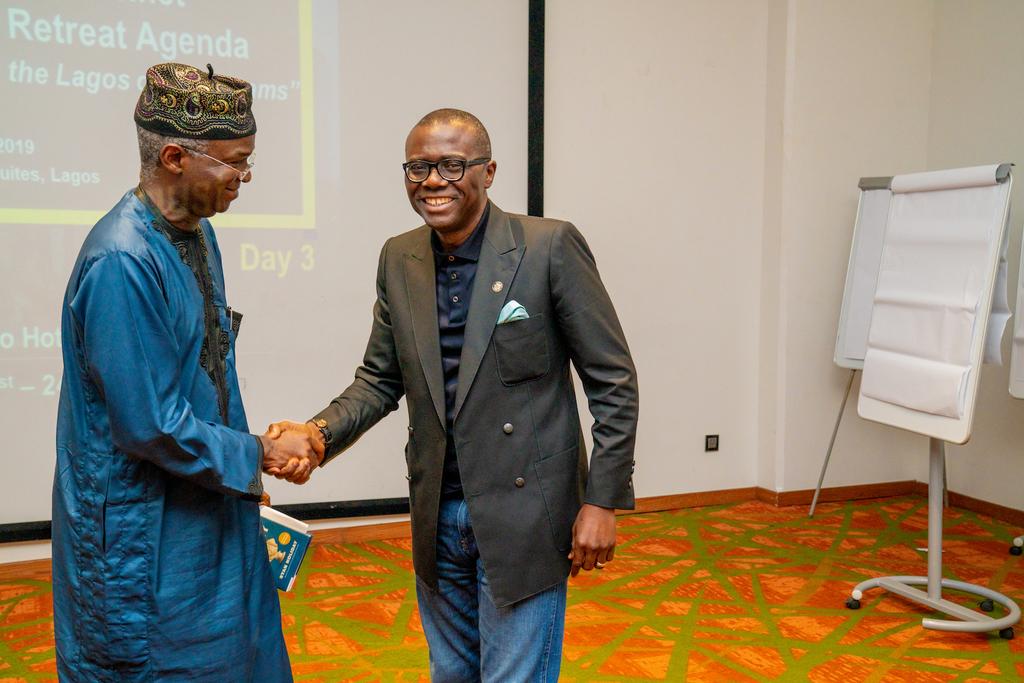 PWHNIG's tweet photo. Hon. Minister of  Works &amp; Housing, Mr. Babatunde Fashola,SAN (left), Governor of Lagos State, Mr Babajide Sanwo-Olu (middle) and his Deputy, Dr Obafemi Hamzat (right) shortly after the Minister facilitated a Session on , "Personal Perspectives on Leadership,"  in Lagos State https://t.co/QGjfCerrt8