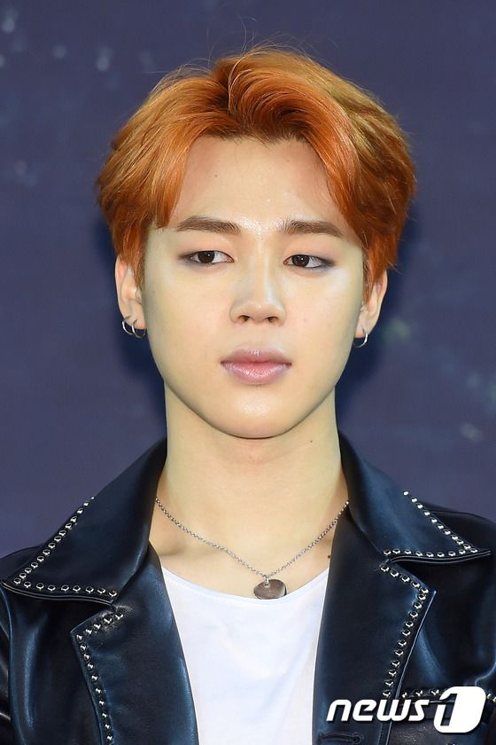 he's not even trying and I'm here in awe  #JIMIN  