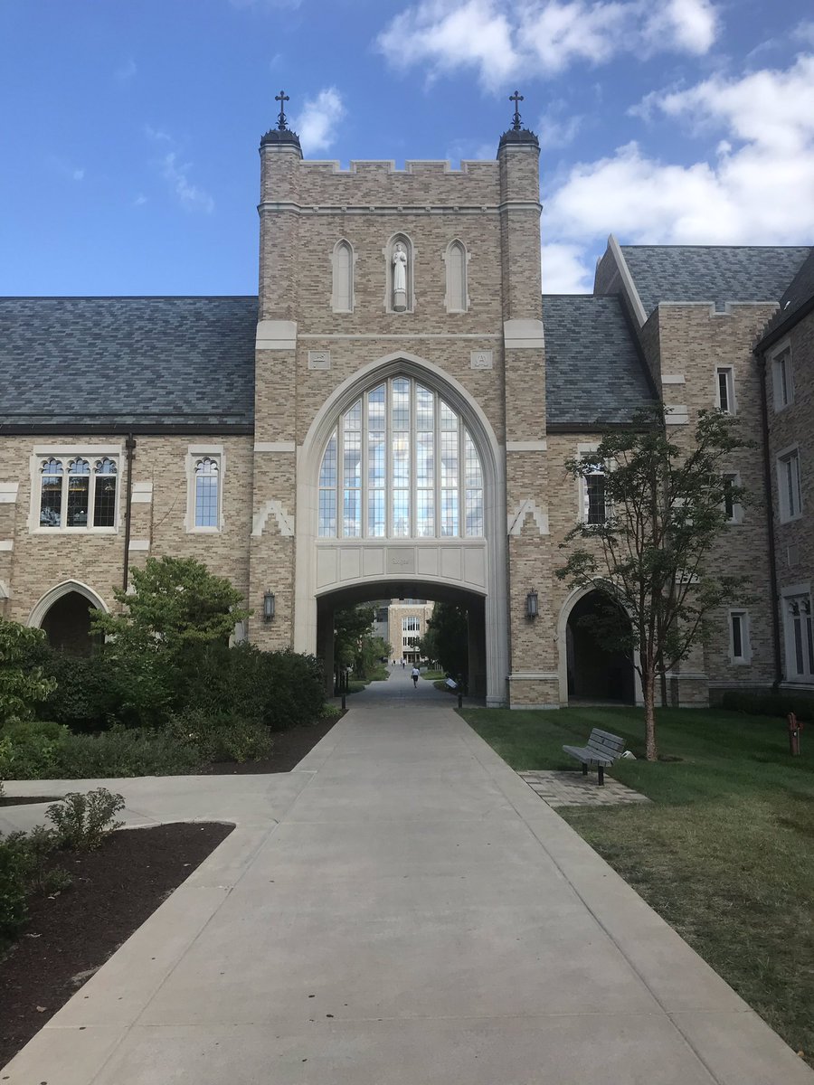 TomMelsheimer's tweet photo. Enjoyed my time this week at @NotreDame teaching at the law school’s Intensive Trial Advocacy Program. The next generation of #triallawyers is in very good hands. And thankfully much more diverse than many past generations. #DiversityandInclusion https://t.co/yyW3gq3FQu