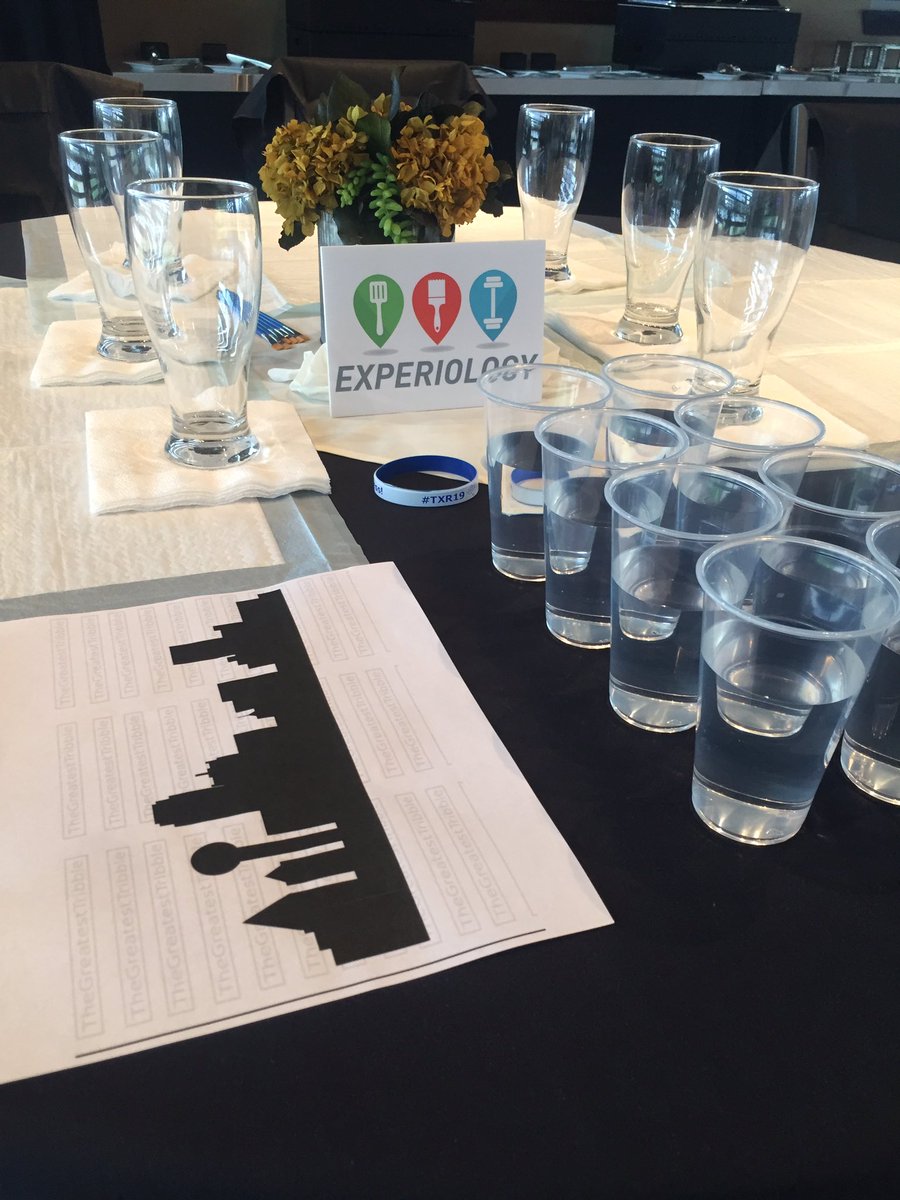 We are proud to partner with <a href="/complex_se/">Complex Sports & Entertainment</a> to close out #TXR19!

Our attendees will enjoy an evening of food and festivities, including a Dallas skyline painting activity! 🏙