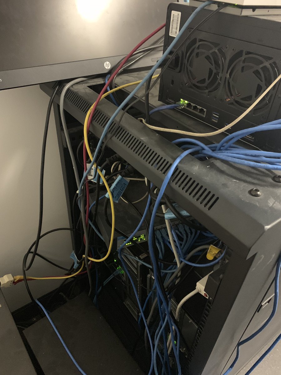 AuNextel's tweet photo. Before and after rack strip and re build. In and out in 4 hours. https://t.co/0giwbh9P2C