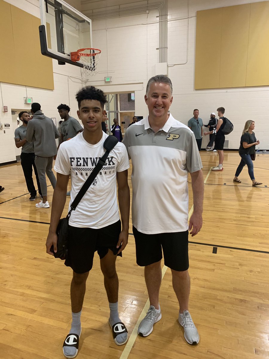 FenwickHoops's tweet photo. Friar sophomore Trey Pettigrew had a great time at the @BoilerBall elite camp this weekend. He made the camp all star game &amp; got to connect with fellow Chicagoan Nojel Eastern @FenwickAD https://t.co/1Byvu24PXh