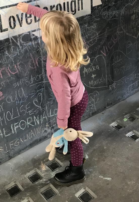 Lost Teddy Bear tweet media