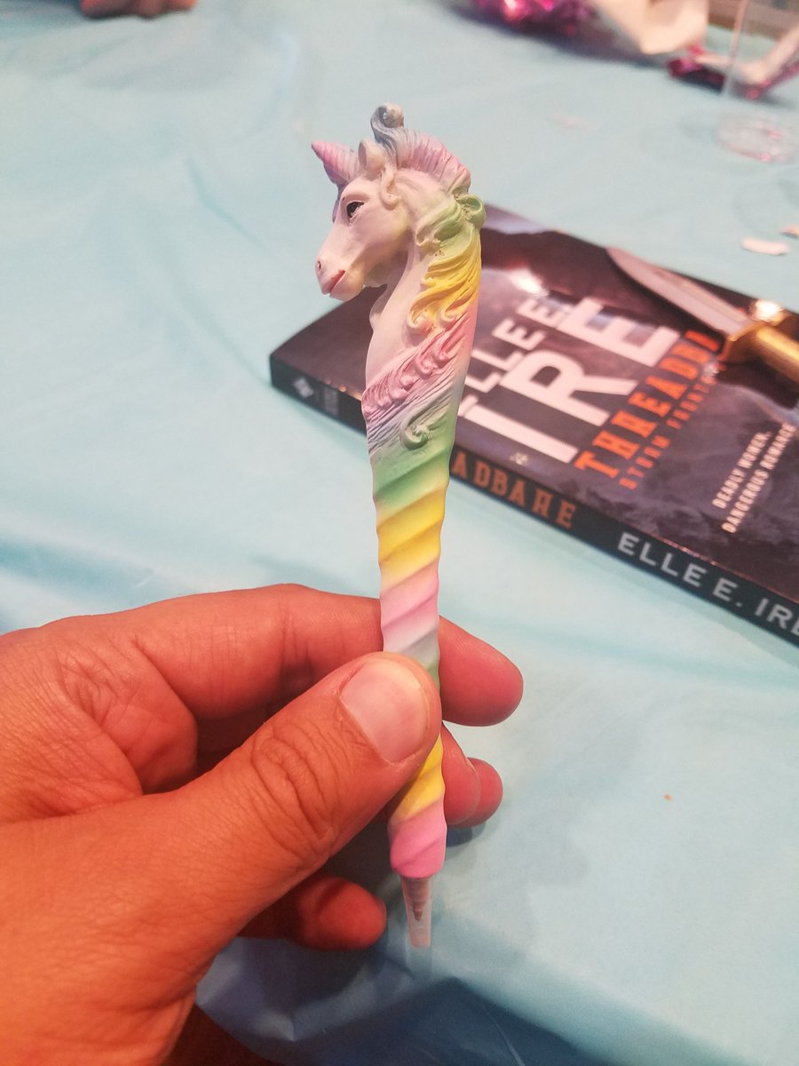 BrainClouds's tweet image. I won this in the raffle. My life is complete. #Threadbare