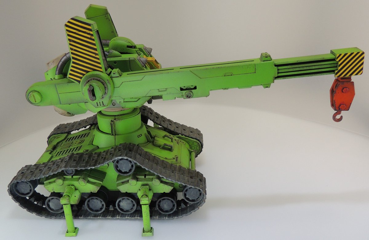 1/144モビルワーカー・クレーンタイプが完成。実際の重機を参考にし