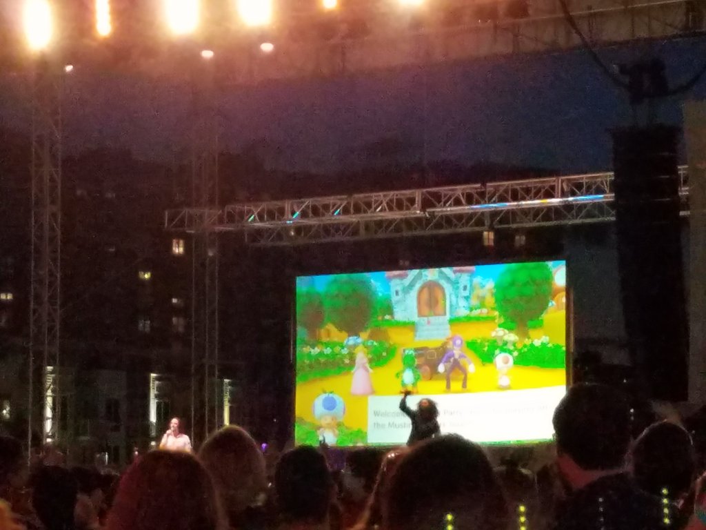 MsComedianGamer's tweet photo. @GameGrumps player 3, waluigi! Ftw https://t.co/BnILlLe59z