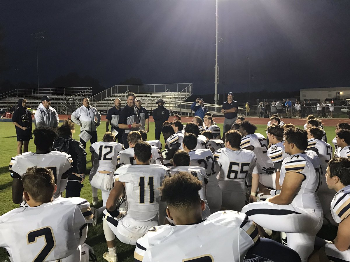 CHS_Cavs's tweet photo. Congratulations @CuttyFootball and @Coach_Kavy on 1st career Cavalier victory! #BeTheChange #GreatToBeACavalier #RiseAsOne https://t.co/CExbfTiRyk