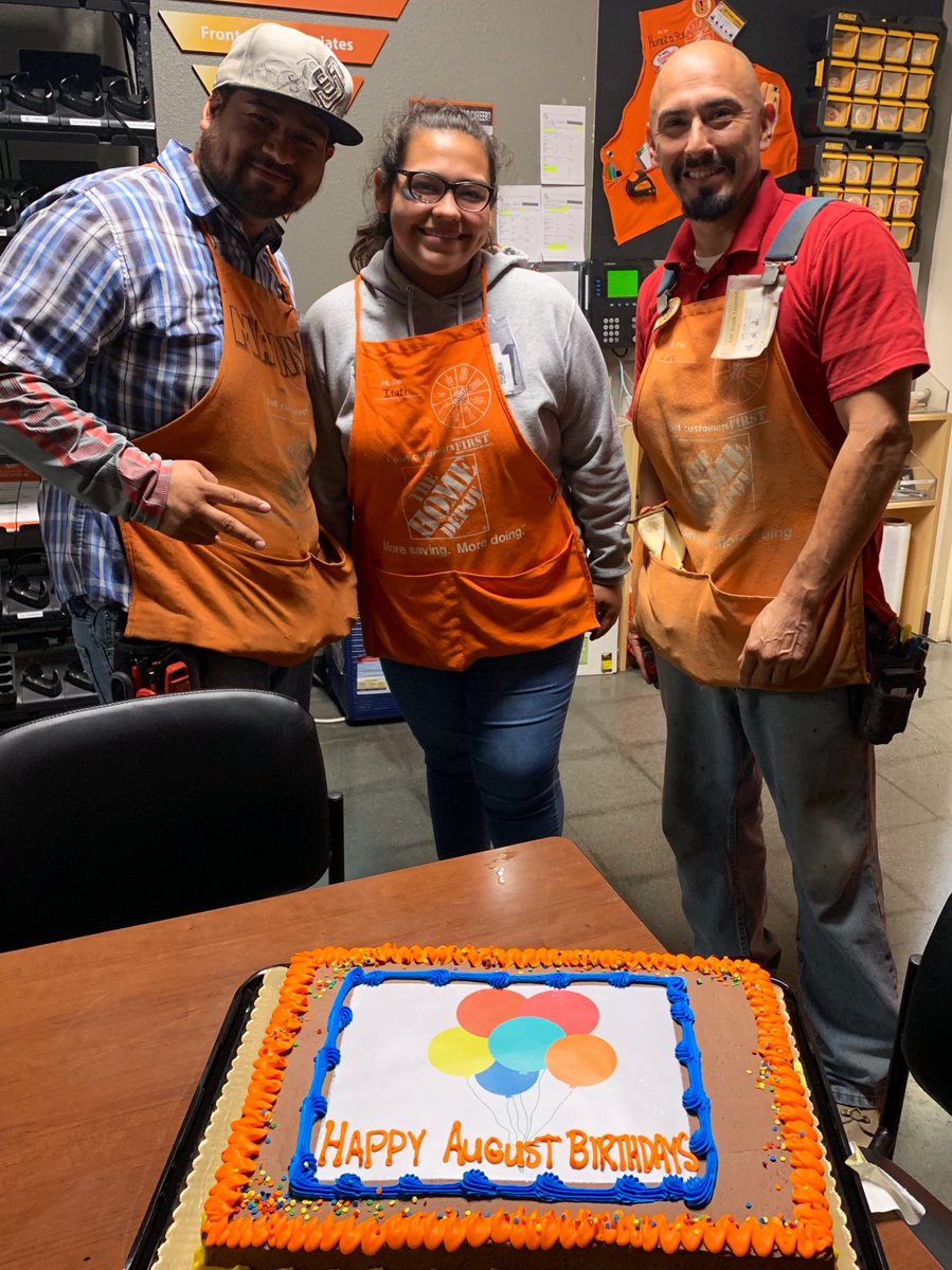 Celebration Saturday here at North Oceanside! Happy Birthday to a few of our August birthday associates. Manny D28, Itati D31, and Luis D21/22! Thank you for all you do! #allin #happybirthday <a href="/PayetteBilly/">Billy Payette</a> <a href="/LaneyAgliam/">Laney Agliam</a> <a href="/steve_zeiss/">Steve Zeiss</a> <a href="/asm_1018FQ/">Fernando</a> <a href="/NotoKara/">Kara Noto</a>