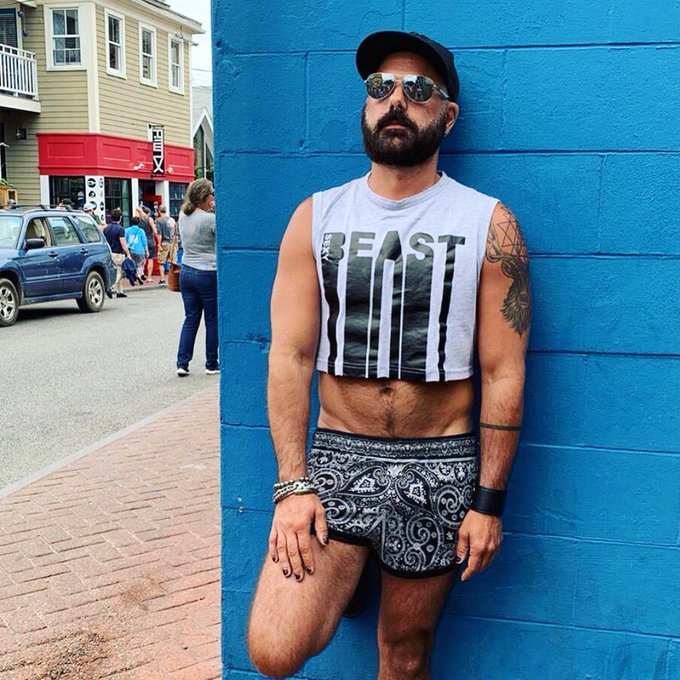 servin you beast mode 🐺😈😘 #butchqueen #beast #gayfashion #croptops #marekrichard https://t.co/OHVSvI<a href="/tag/butchqueen"class="tags">#butchqueen</a><a href="/tag/beast"class="tags">#beast</a><a href="/tag/gayfashion"class="tags">#gayfashion</a><a href="/tag/croptops"class="tags"><span>#croptops</span></a><a href="/tag/marekrichard"class="tags"><span>#marekrichard</span></a>
