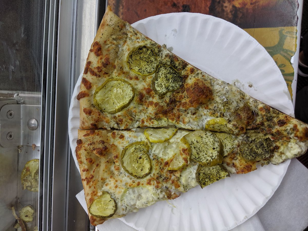 KBergeron66's tweet photo. #picklepizza at the #CNE2019 https://t.co/CQl1Ofyx8d
