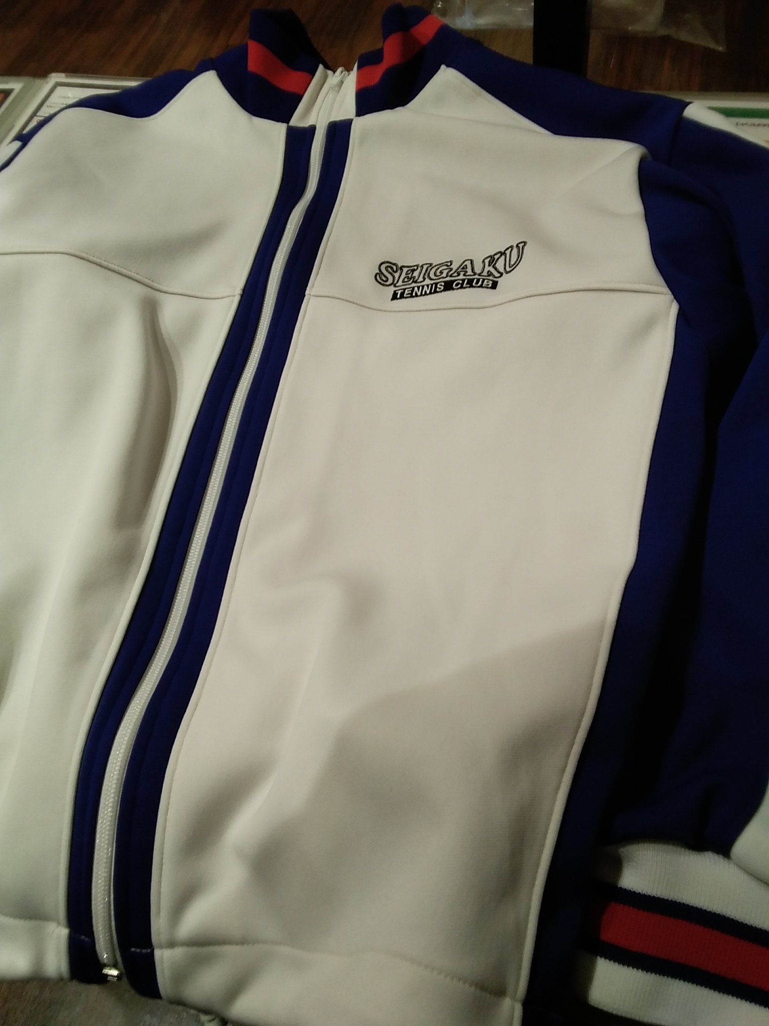 K Books コスプレ館 テニスの王子様より 公式製の名前刺繍入りのジャージが入荷しました 1点のみなのでご希望の方はお早めに Kbooks 池袋 テニプリ 不二周助 コスプレ Cosplay もう1人の自分になれる場所コスプレ館 T Co 3hd1hevcdx