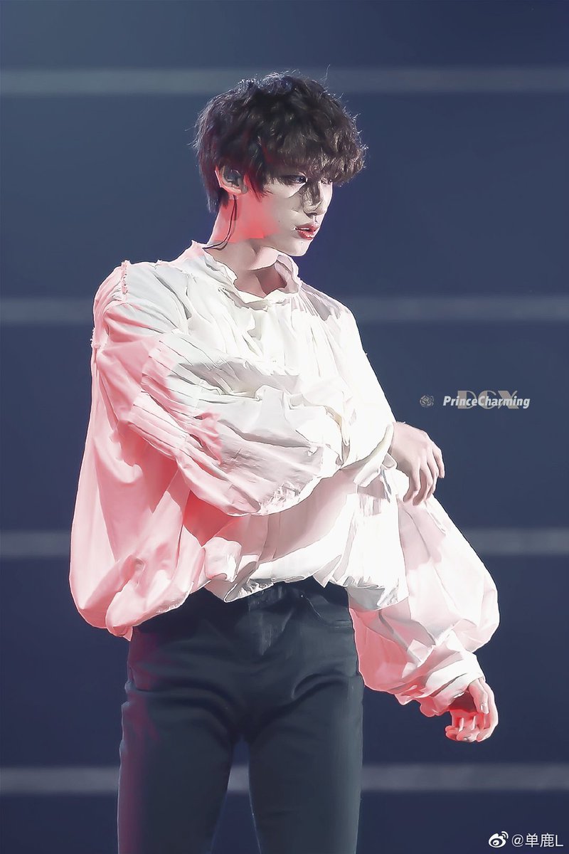 dingchengxin024's tweet photo. #台风少年团 #typhoonteens #丁程鑫   #딩청신  #ディンチェンシン #Dingchengxin #Chengxin #TF家族 #TFFamil
cr:logo https://t.co/5vBqvjwoEO