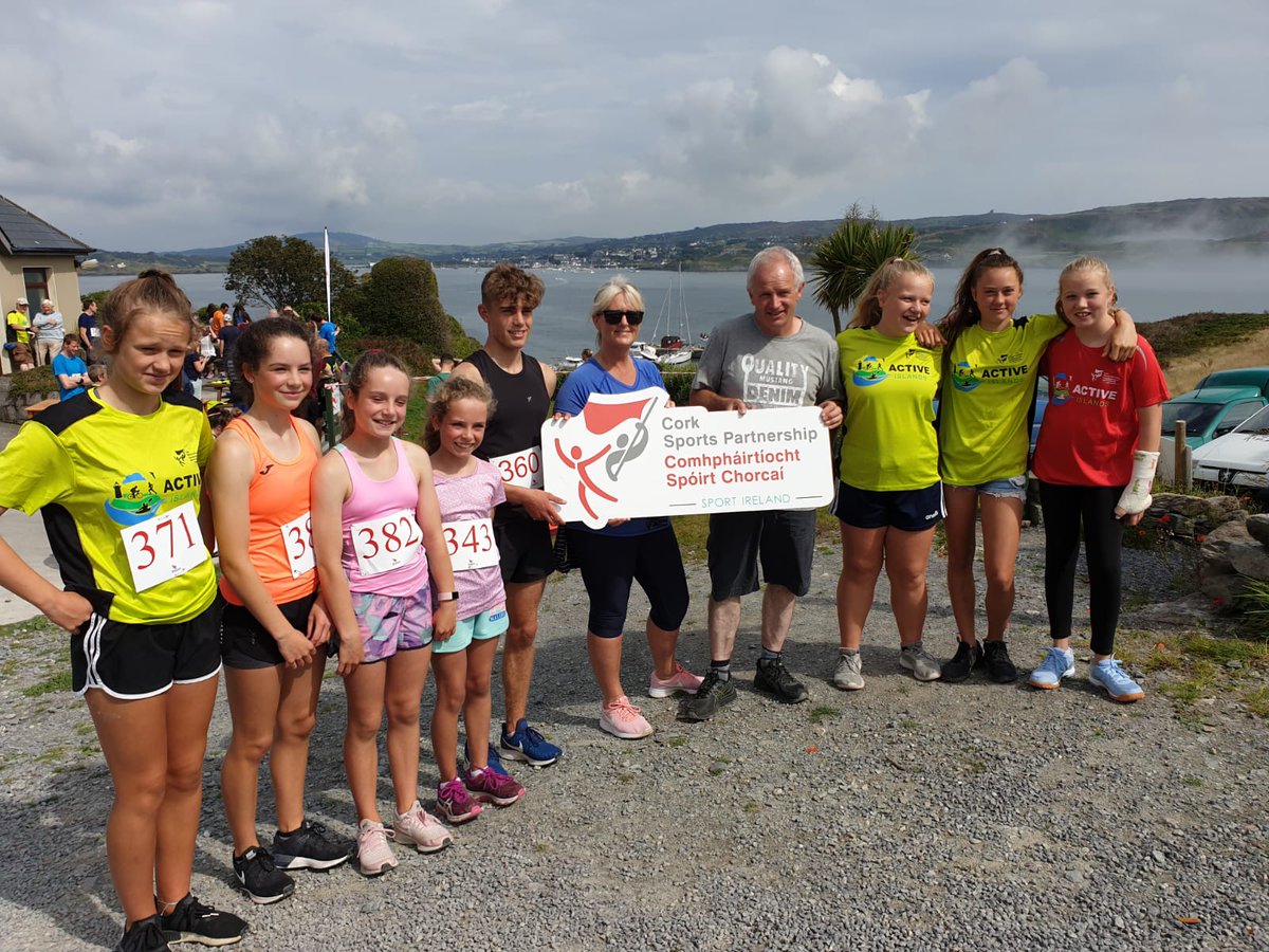 CorkSports's tweet photo. Fantastic day yesterday at the Sherkin Island Do Run Run. The 3rd event of the @westcorkisland run series.

Over 130 participants and 15+ volunteers took part in the event on what was a cracking day. Mark it in the calendar for 2020👍 

#ActiveIslands #ActiveCork https://t.co/rj02gHHcga