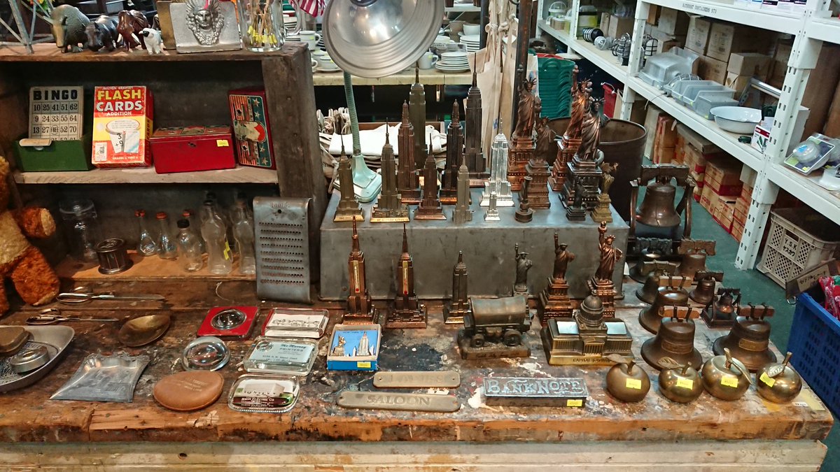 Ikehiro 大阪府箕面市船場東にあるアンティーク雑貨などを取り扱っている Buff Stock Yard さんに行って来ました 色々な雑貨があり とても素晴らしいお店でした バフストックヤード Buffstockyard Ikehiro 大阪府箕面市船場東にあるアンティーク雑貨などを取り扱っている Buff Stock Yard さんに行って来ました 色々な雑貨があり とても素晴らしいお店でした バフストックヤード Buffstockyard