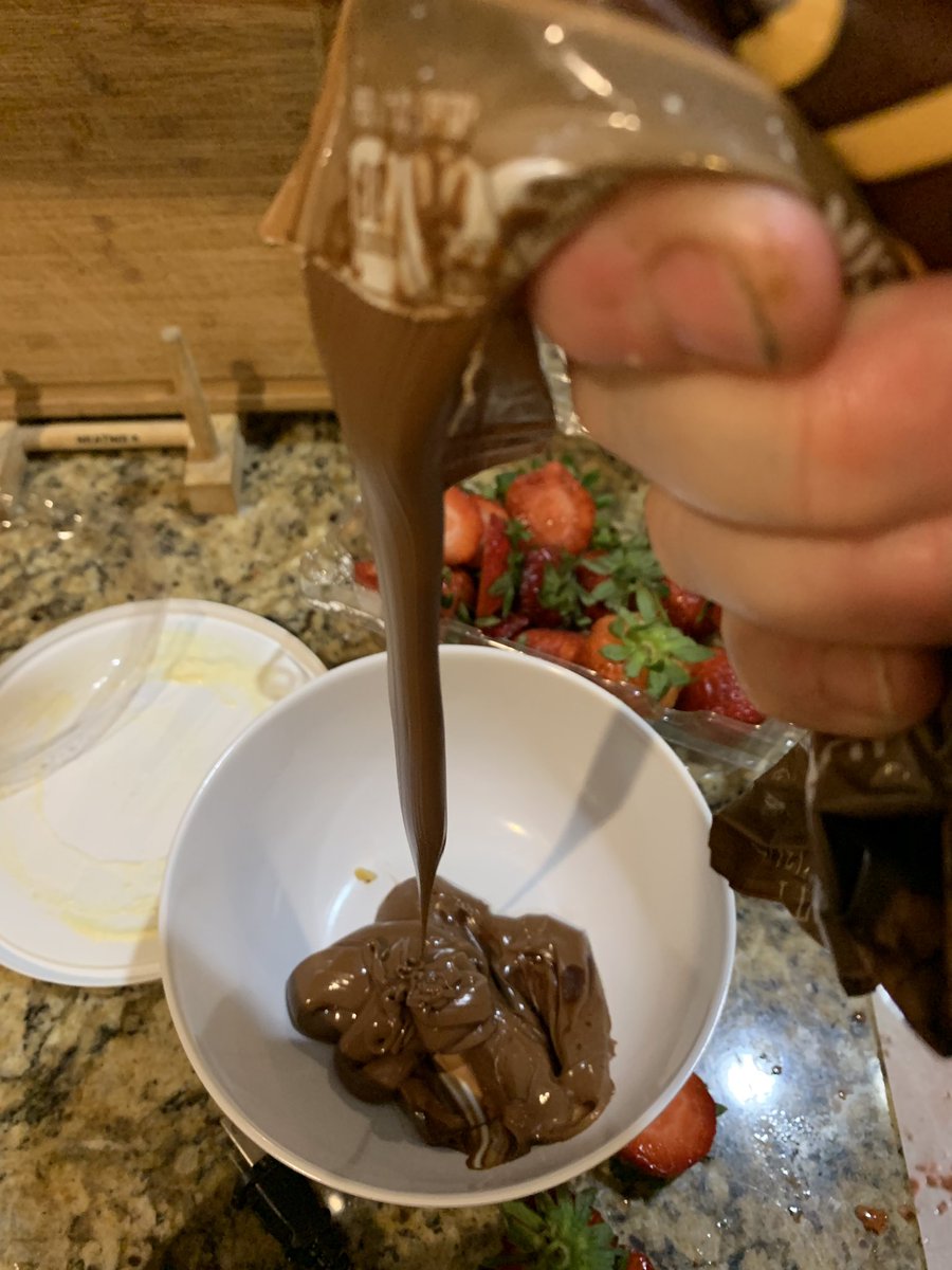 janafisher47's tweet photo. When your air conditioner is broken in August in #Phoenix no need to melt your chocolate when baking. Good thing my recipe didn’t need chocolate chips.....
#AugustInArizona #DamnItsHot @12News @abc15 https://t.co/GukSgpu1gx