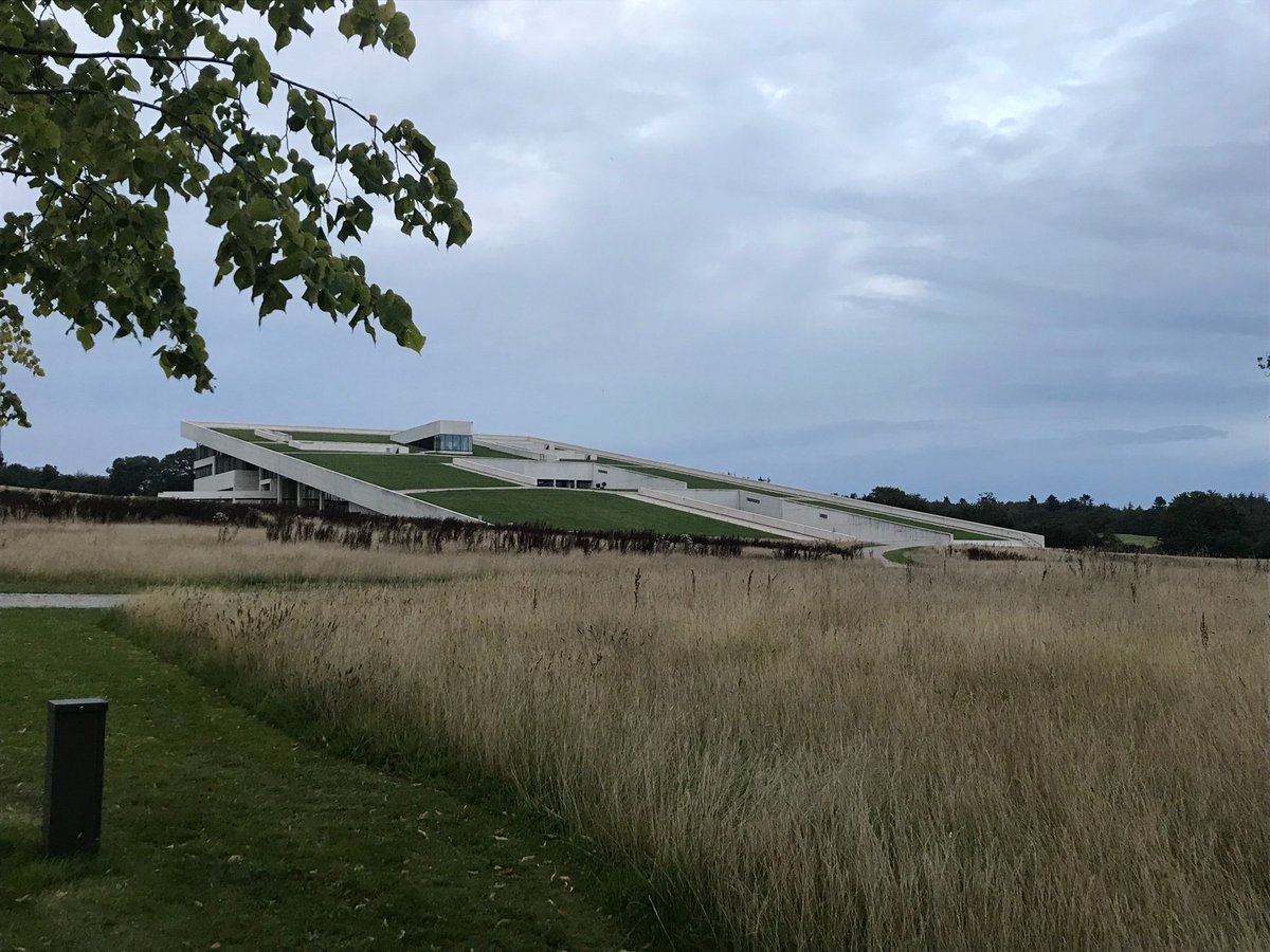 Ready to come back after few fantastic days in Aarhus. Thanks to EMFA2019 for the excellent conference and to @MuseumMoesgaard for the stunning and welcoming location! 
#forensicarchaeology #phdlife #conference #aarhus  #Denmark