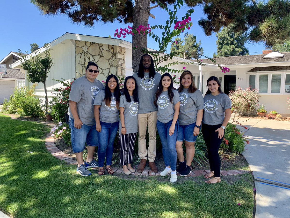 Welcomed the 1st years into the SDHE family! #SDHEstrong #CollegeofEd <a href="/CSULB/">Cal State Long Beach</a>