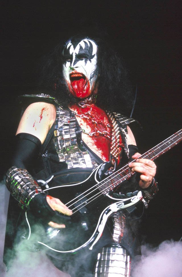   8 25      KISS         70          Happy Birthday Gene Simmons  