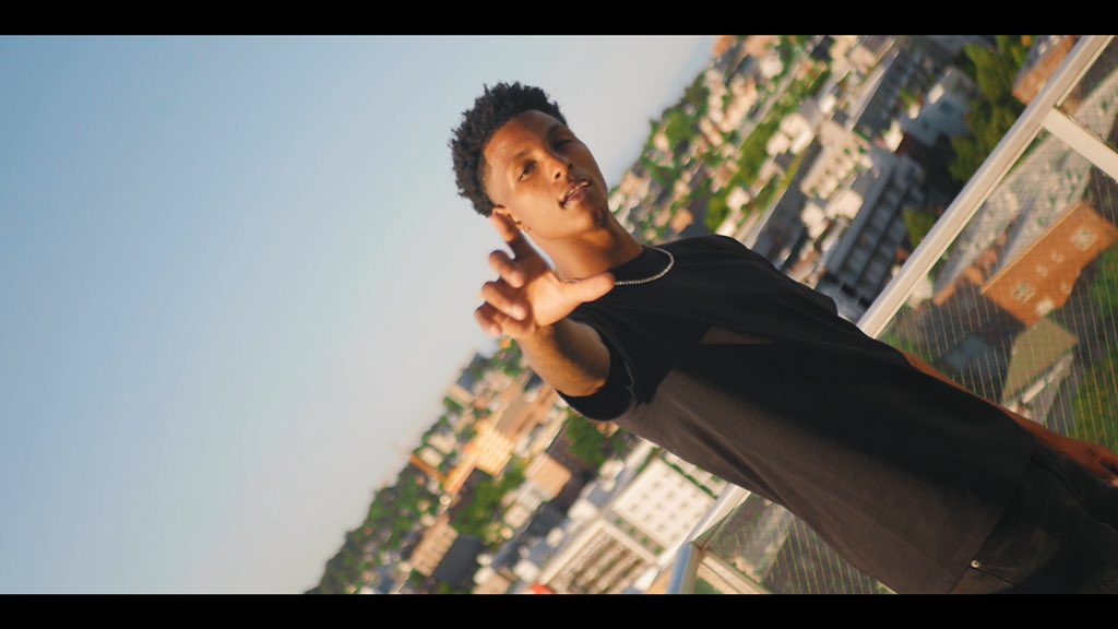 ShawnParker_'s tweet photo. “IN THE MORNING” OFFICIAL VIDEO OUT NOW #LLC4L🌎💙

https://t.co/jFo8jTq0Sc https://t.co/AqybMdw8Mi