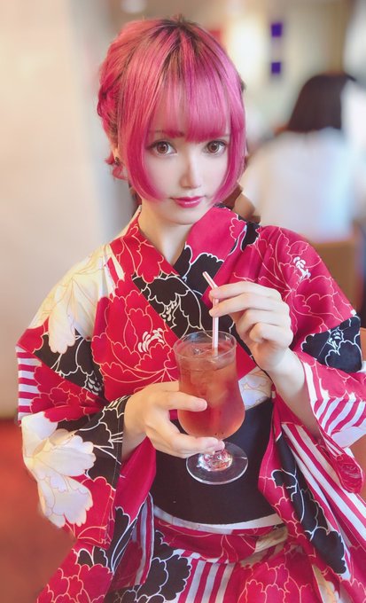 Twitterのコスプレ画像18