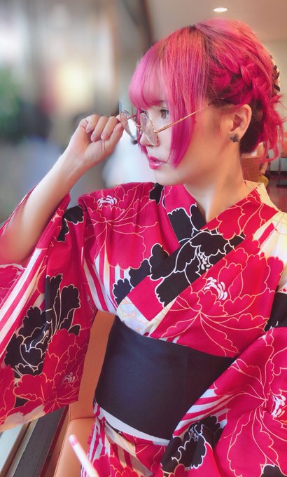 Twitterのコスプレ画像17