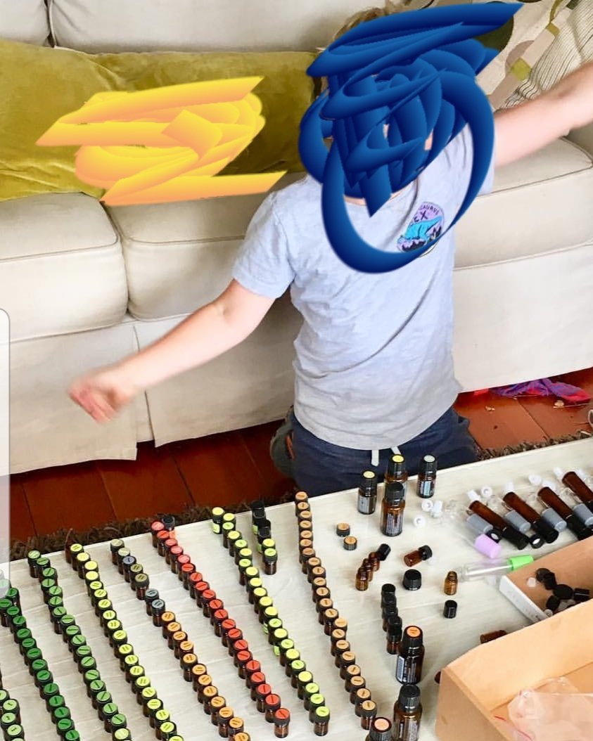 LeEsscience's tweet photo. Essential oils are NOT toys for children to experiment or play with… https://t.co/s9WvbdYIrv https://t.co/cWlW4pceBV