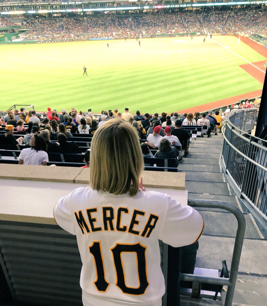 CeKre11's tweet photo. Still in denial.
Always missing my @jordy_mercer 
#RaiseIt https://t.co/u9RiFpV6DF