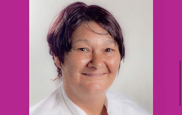 BronFredericks's tweet photo. Dale Chapman, #Indigenous woman, #Chef &amp; Founder of First Food Company is cooking &amp; speaking at the #SlowFood Lunch at #UQ today. See https://t.co/HfyDhHFtr1 &amp; https://t.co/v6EcgjQQjz 👈🏽 #UQLife #Cook #Eat #Food https://t.co/K3XZHmhzAP