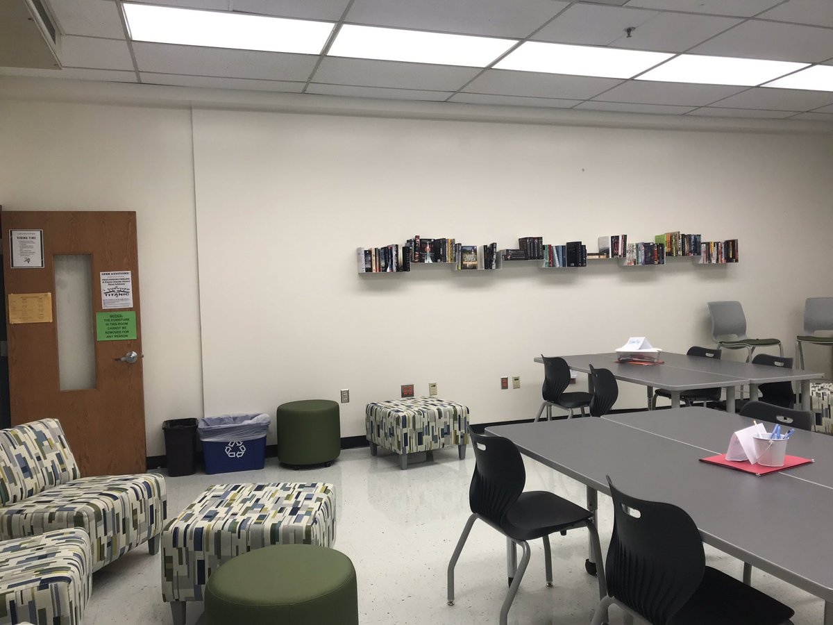 SRoss_LVHS_Prin's tweet image. #transformedspaces #flexibleseating @LVHS_official