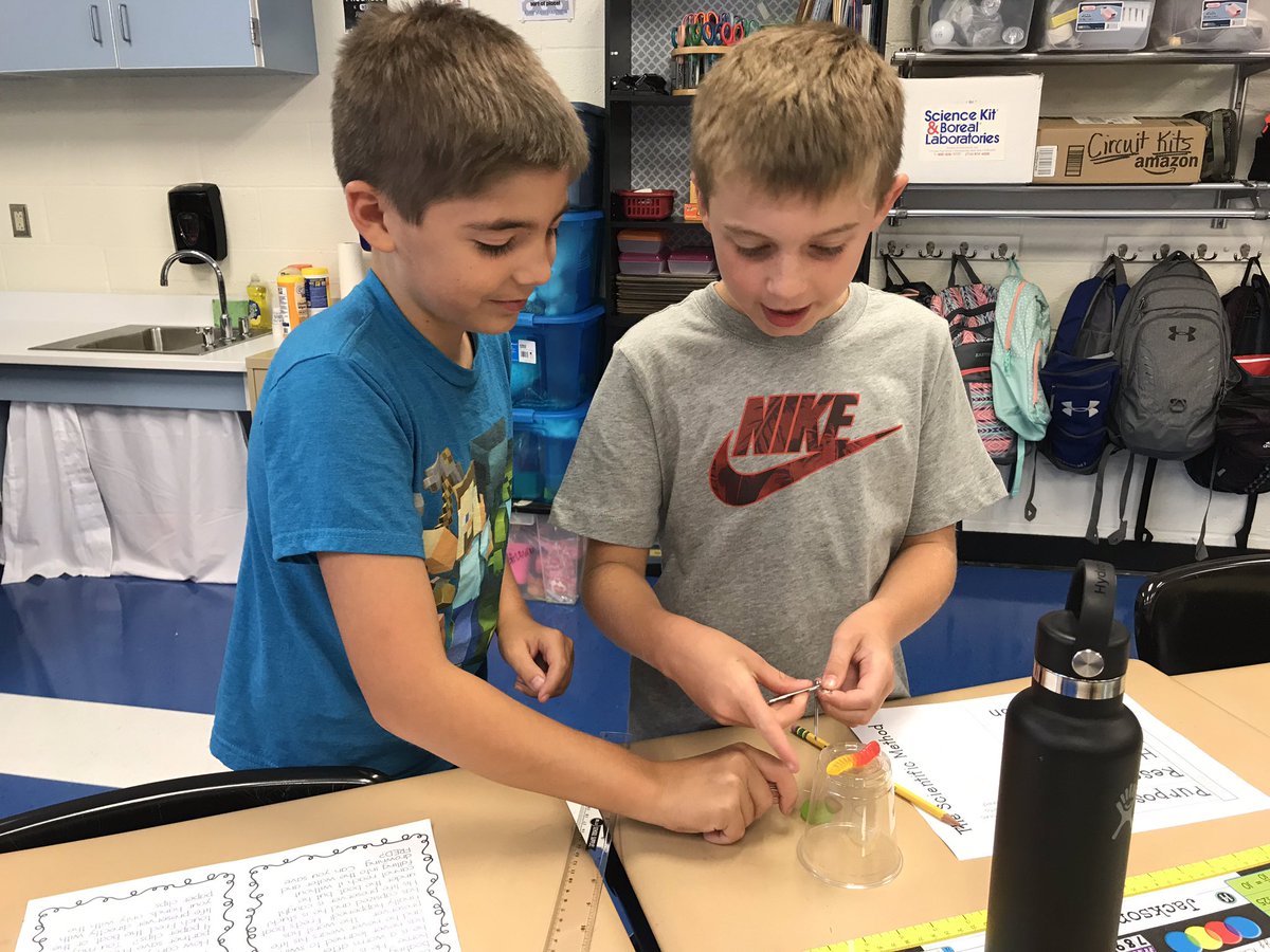 hancockc513's tweet photo. Save Fred STEM activity. Most were successful, a few not so much 😊 @FawnArea #fawnarearocks https://t.co/XuFCJUbAHq