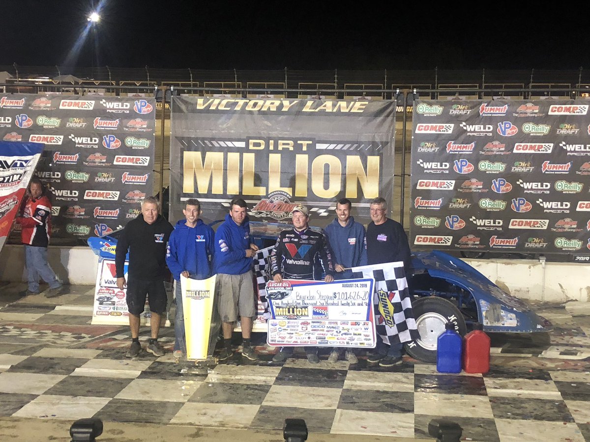 Rocket1_Racing's tweet photo. Add another one to the books!! The Rocket Shepp took the team to VL AGAIN in tonight’s @lucasdirt @DirtMillion #OurDirtMillion feature at @RaceMansfield in the @Valvoline #SeubertCalfRanches @Rocket_Chassis #XR1 !!! #XRWon #MakingHistory #OrderRocketToday🚀🚀🏁🏆💰 https://t.co/efaCVerPcH