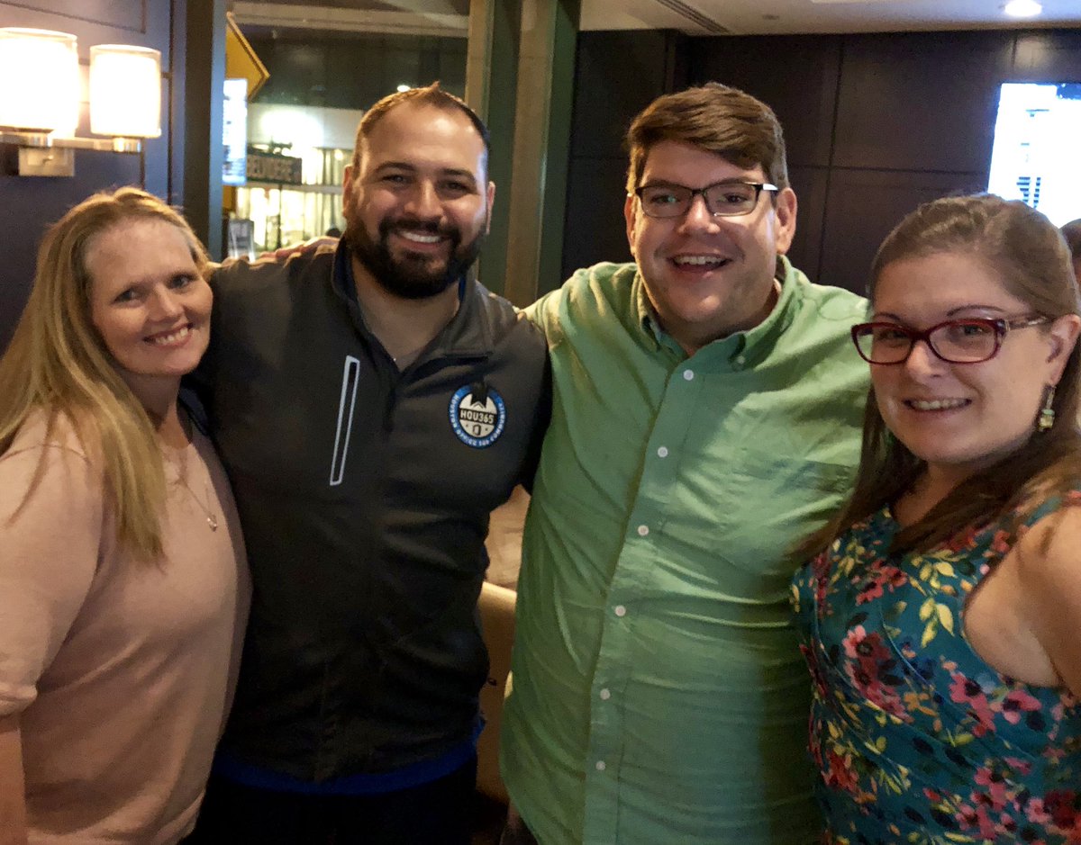thatmattwade's tweet image. Some pre-conference shenanigans. 🍻 #SPTechCon