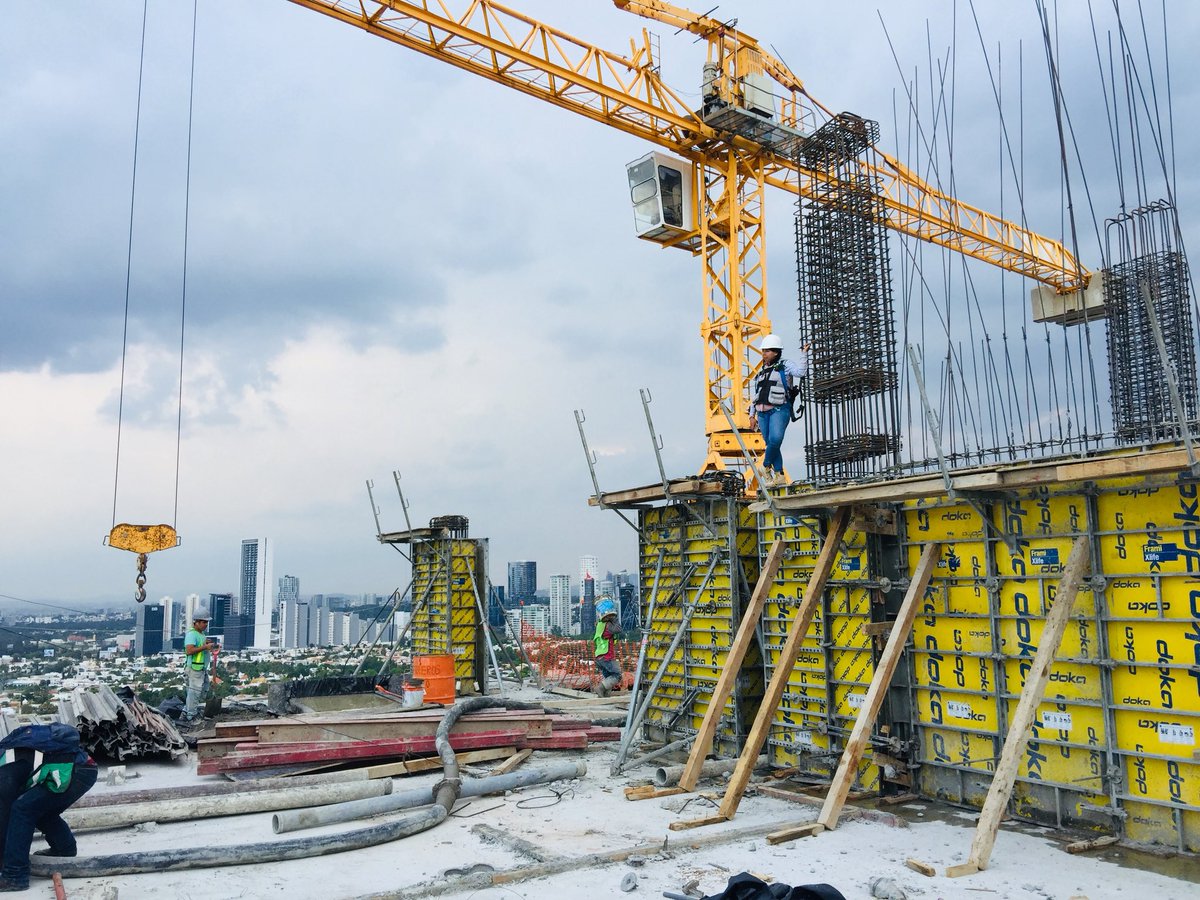 JCGalarzaL's tweet photo. Proceso constructivo T2 ZENTRAL #mexicotrabajando #construccion https://t.co/0qyXw9C280