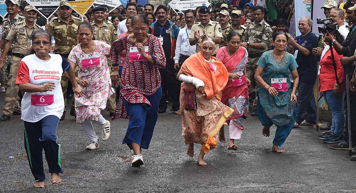 THMumbai's tweet image. #WeekinFocus August 18. Photo by @BirwatkarVibhav
Senior citizen women participated in the Thane Varsha Marathon last week.