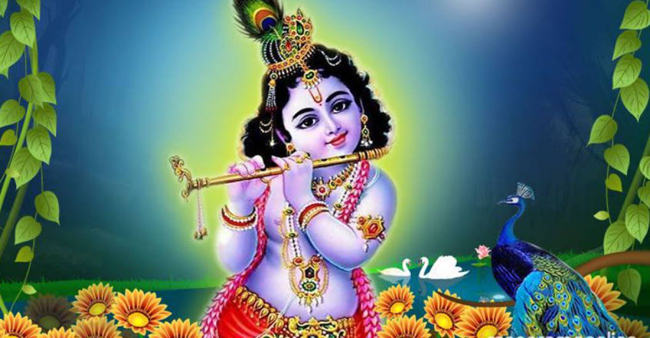 ALL INDIA RADIO आकाशवाणी على تويتر: &quot;Yesterday, Krishna- Janma Mahotsav,  the festival of the birth of Lord Krishna was celebrated throughout India.  And the noble being that he was; he remains relevant