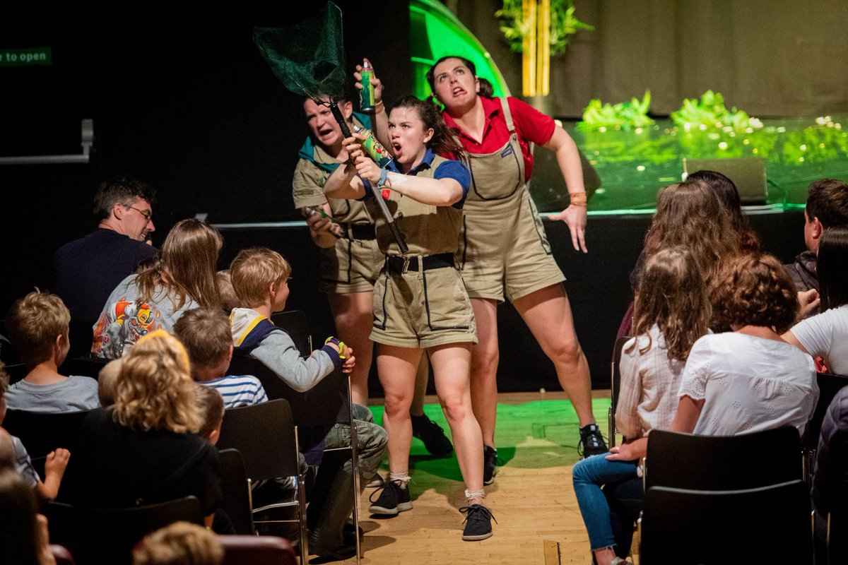 DummiesC's tweet image. Last show today for our first #dontmess season at Edinburgh Fringe!! What a blast!! 11.20am Cowbarn LAST CHANCE!! @edfringe @underbelly  #edinburghfringe #aussiecircus #circusshow #clowns #dontmesswiththedummies